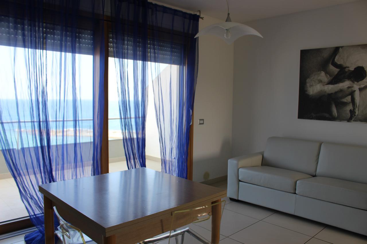 بورتو توريس Residence Lungomare المظهر الخارجي الصورة